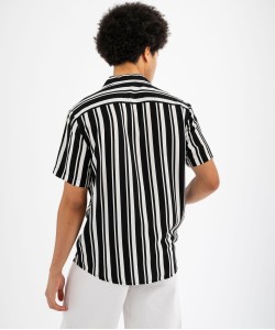 Chemise manches courtes et col cubain en viscose rayée homme